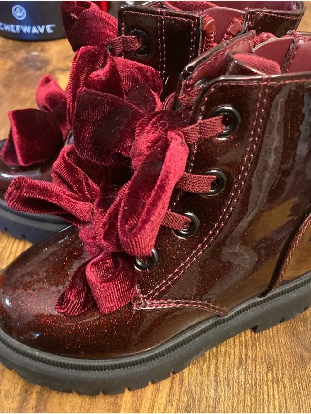 Cat & Jack Estes shimmer combat boots Size 7T